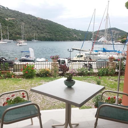 Asterida Aparthotel Sivota  Bagian luar foto