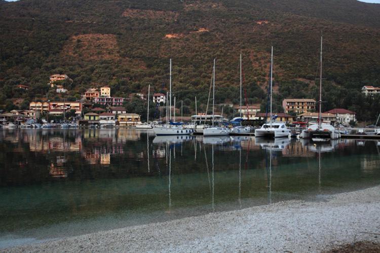 Asterida Aparthotel Sivota  Bagian luar foto