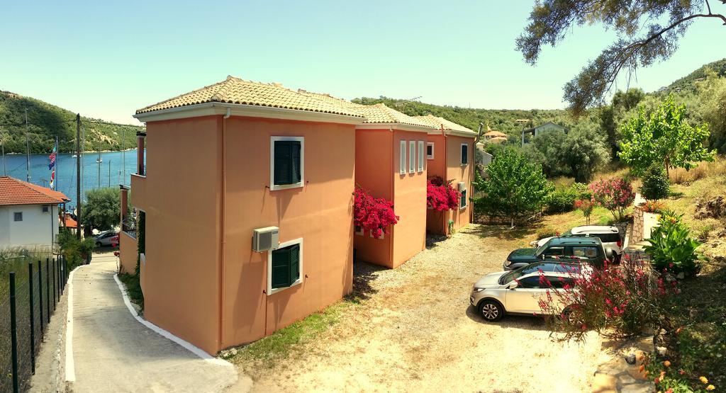 Asterida Aparthotel Sivota  Bagian luar foto